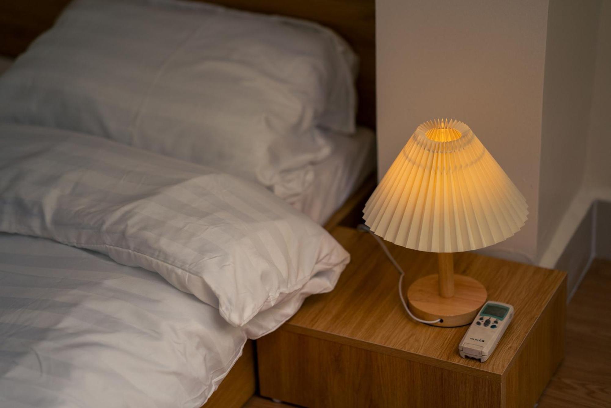 Luunien Home - Cozy Japandi Styled Room ハノイ市 エクステリア 写真