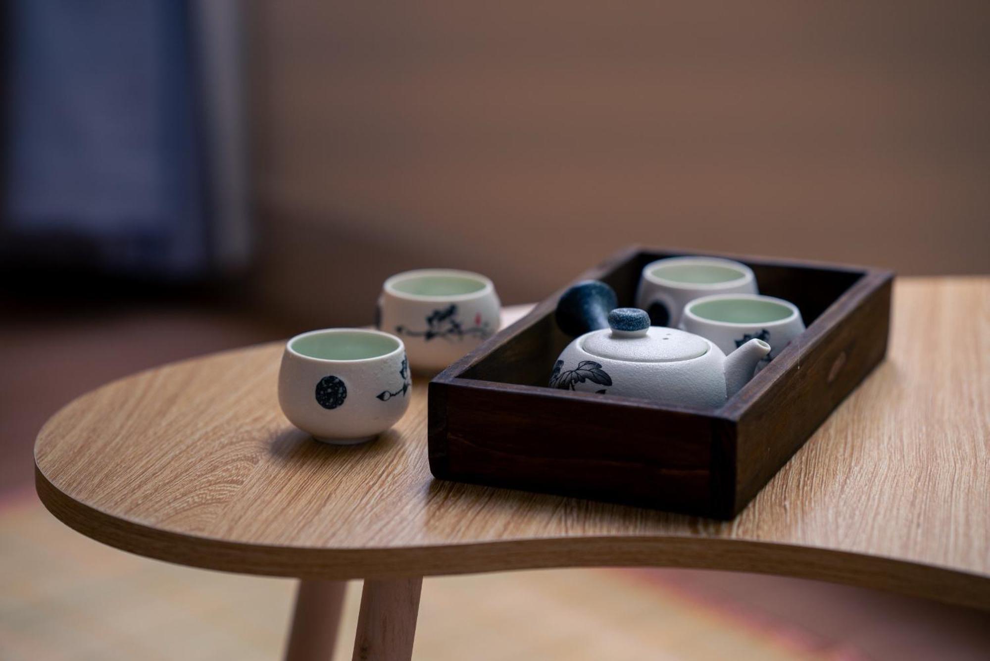 Luunien Home - Cozy Japandi Styled Room ハノイ市 エクステリア 写真