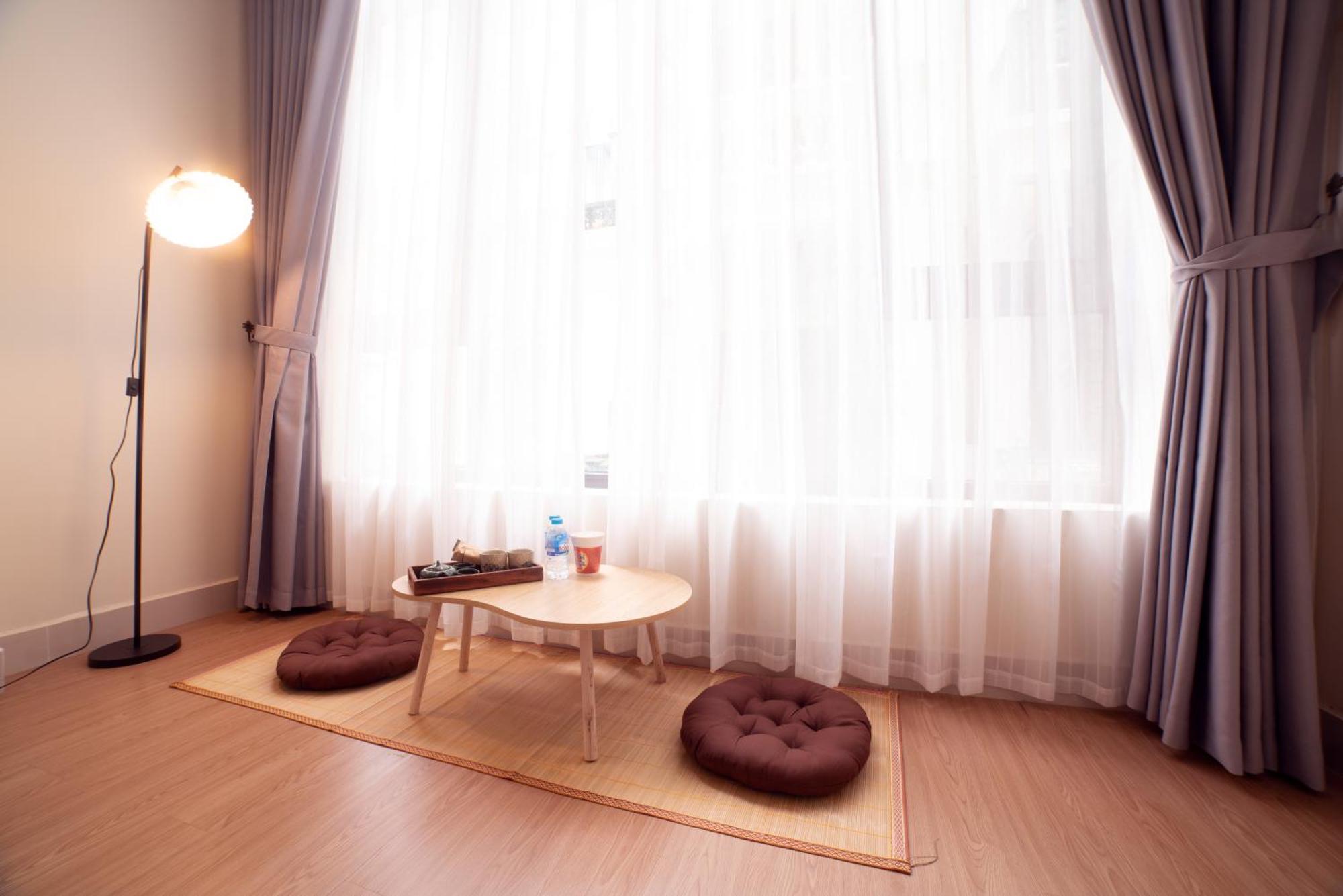 Luunien Home - Cozy Japandi Styled Room ハノイ市 エクステリア 写真