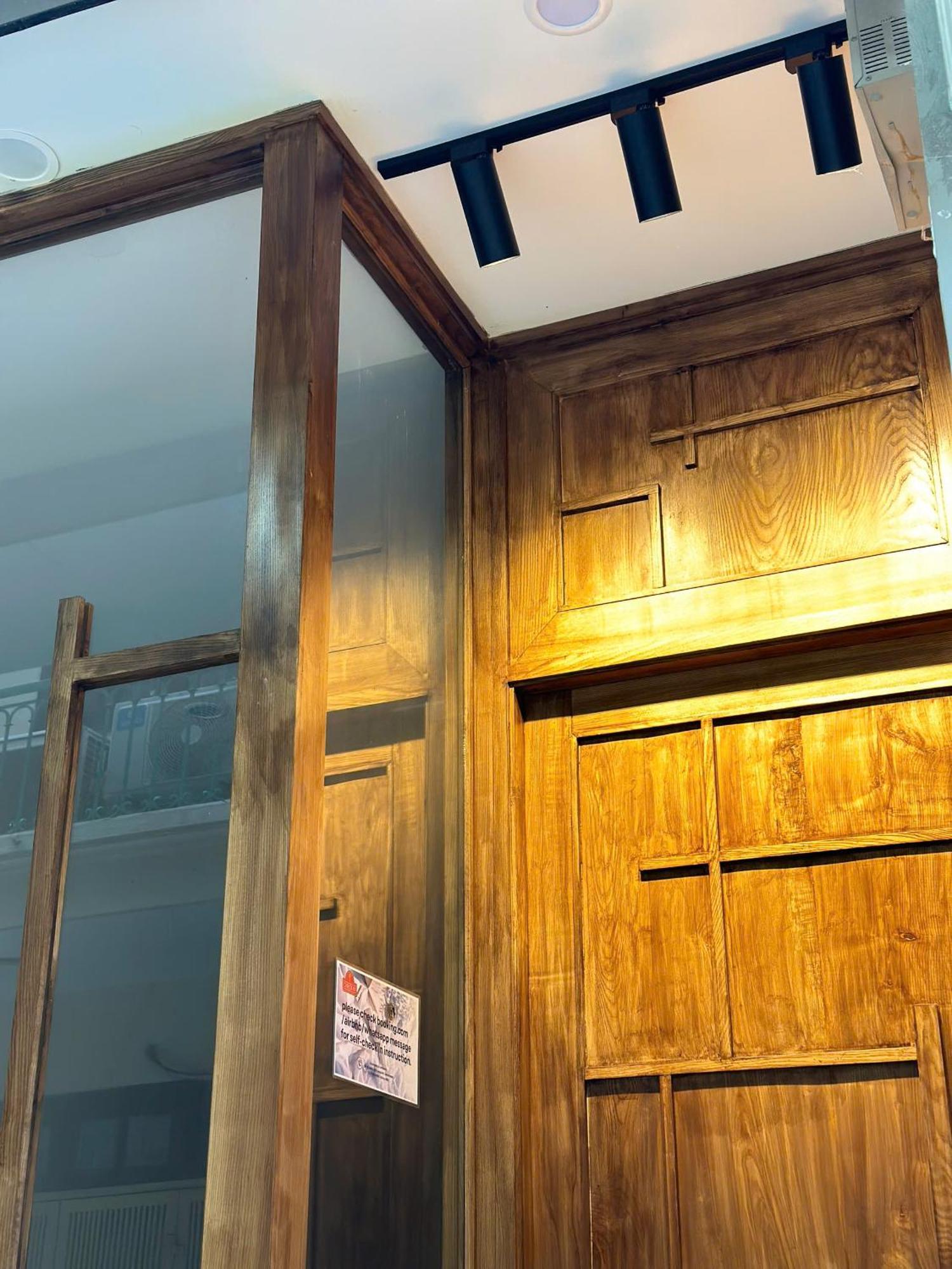 Luunien Home - Cozy Japandi Styled Room ハノイ市 エクステリア 写真